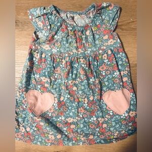 Cute babygirl floral dress ! 12 Month